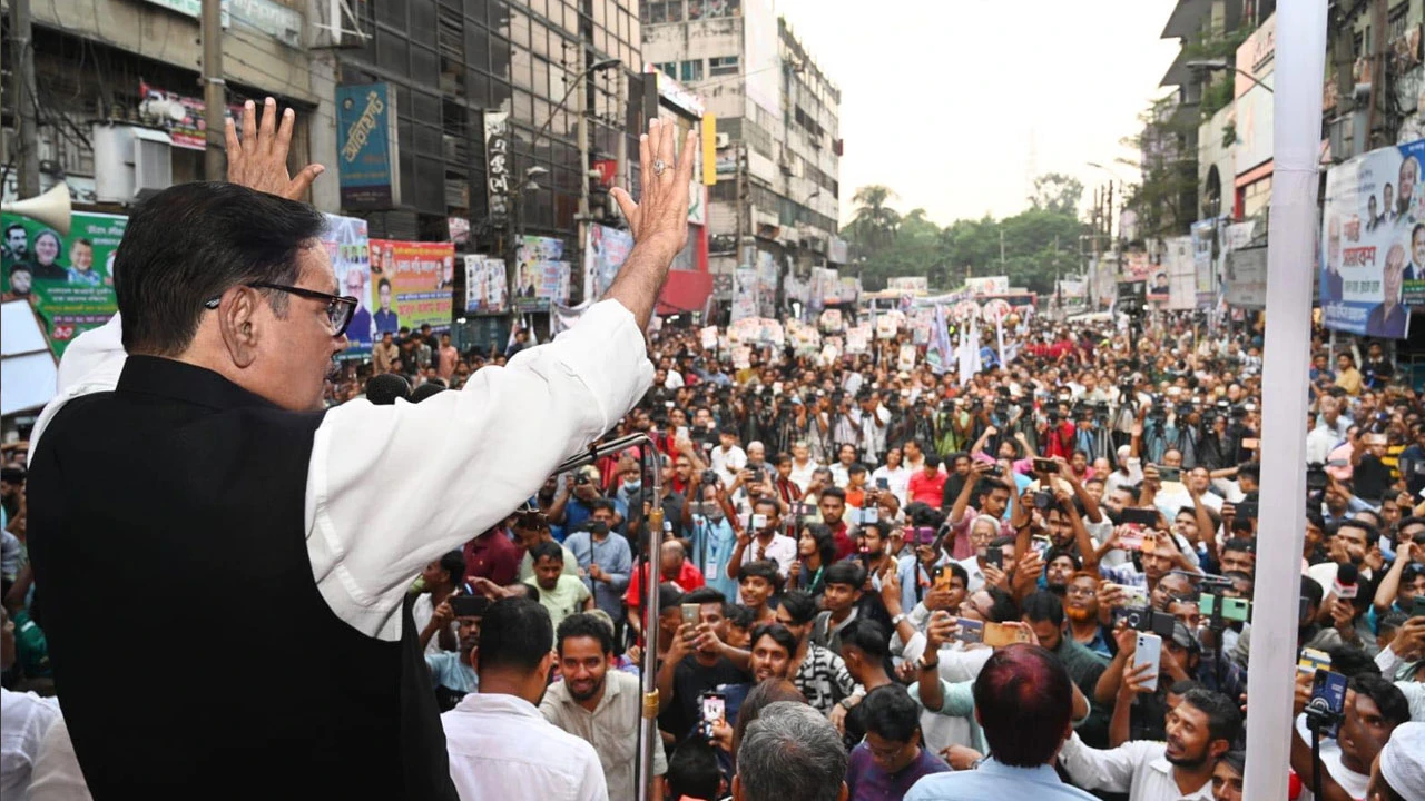 লাভ নেই, পিটার হাসের মুরুব্বিদের সঙ্গে কথা হয়ে গেছে : কাদের