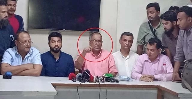 বিএনপি কার্যালয়ে বাইডেনের উপদেষ্টা পরিচয়ে ব্রিফ করা কে এই মিয়া আরেফী?