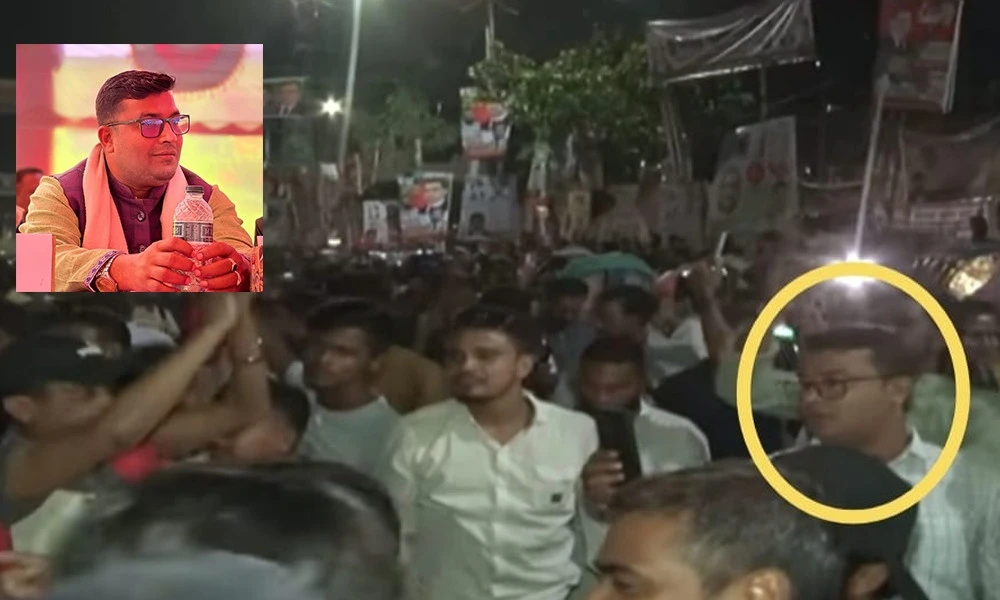 বিএনপির সরকার পতনের মিছিলে যুবলীগ নেতা, ভিডিও ভাইরাল