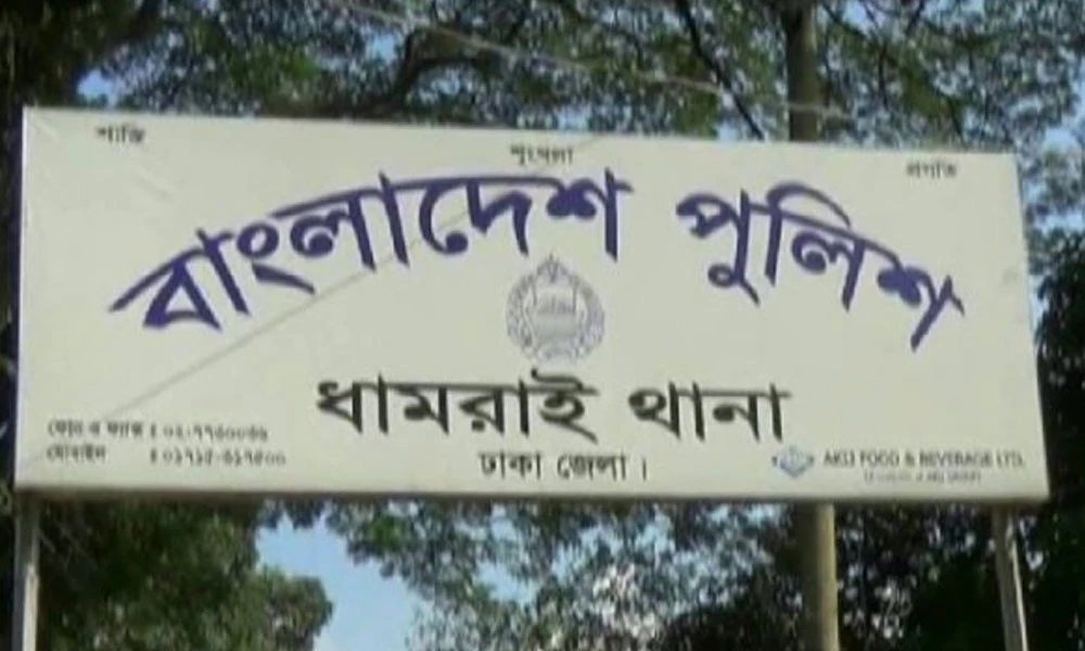 কারাবন্দি ব্যক্তি বাস ভাঙচুরের আসামি, ওসি বললেন ‘জানি না’