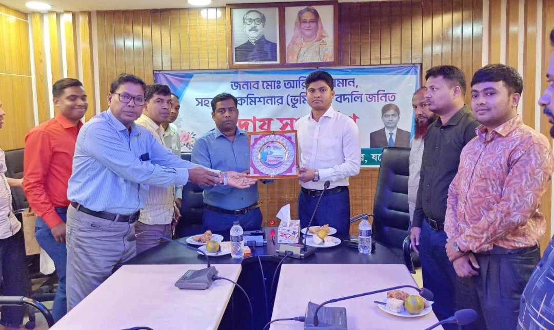 কেশবপুরে এসিল্যান্ডের বিদায় সংবর্ধনা