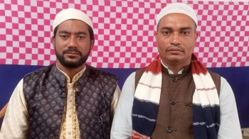 বাড়ি গিয়ে নৌকার পক্ষে কাজ করতে পুলিশের হুমকির অভিযোগ