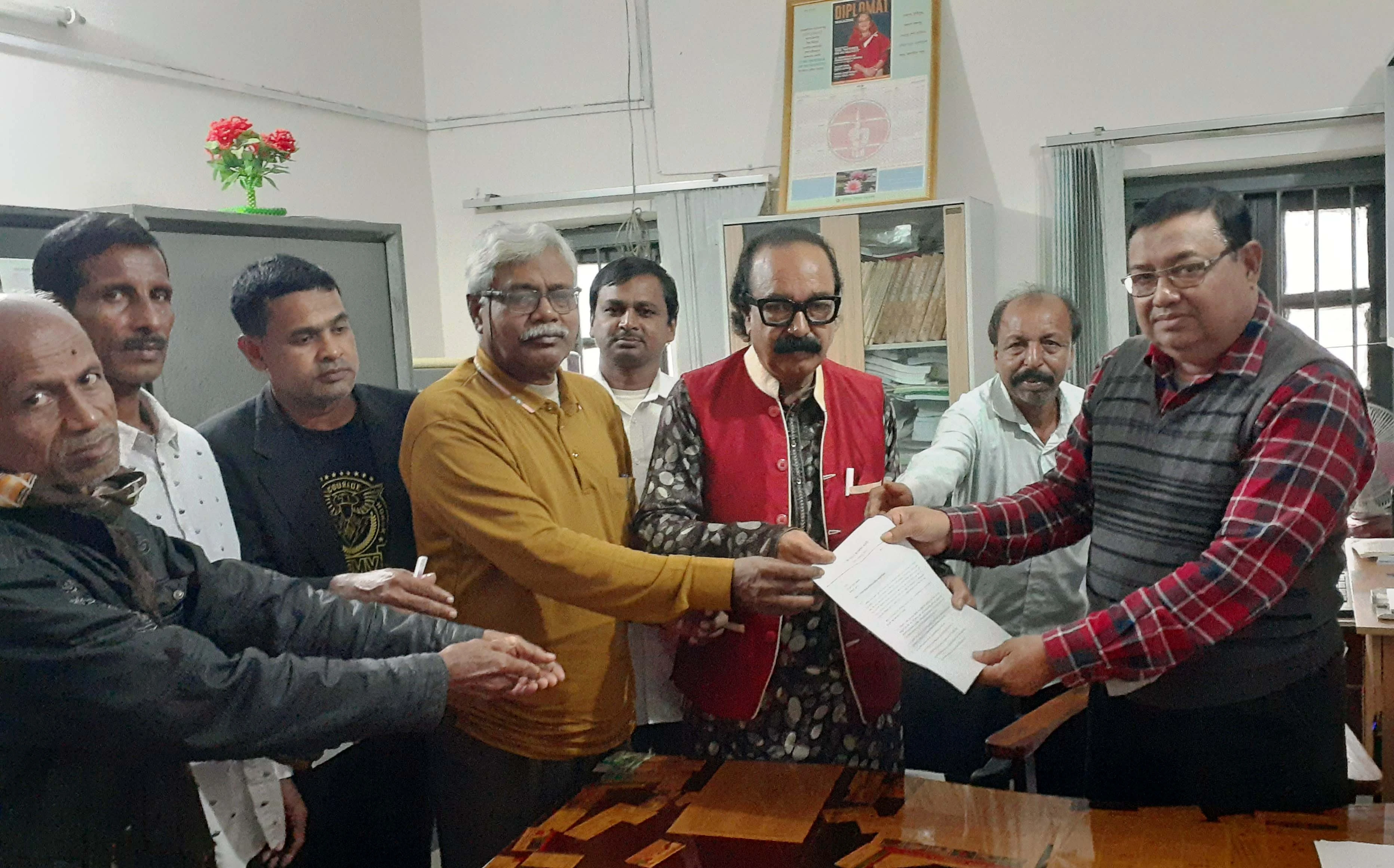 কেশবপুরে ২৭ বিলের জলাবদ্ধতা নিরসনের দাবিতে স্মারকলিপি