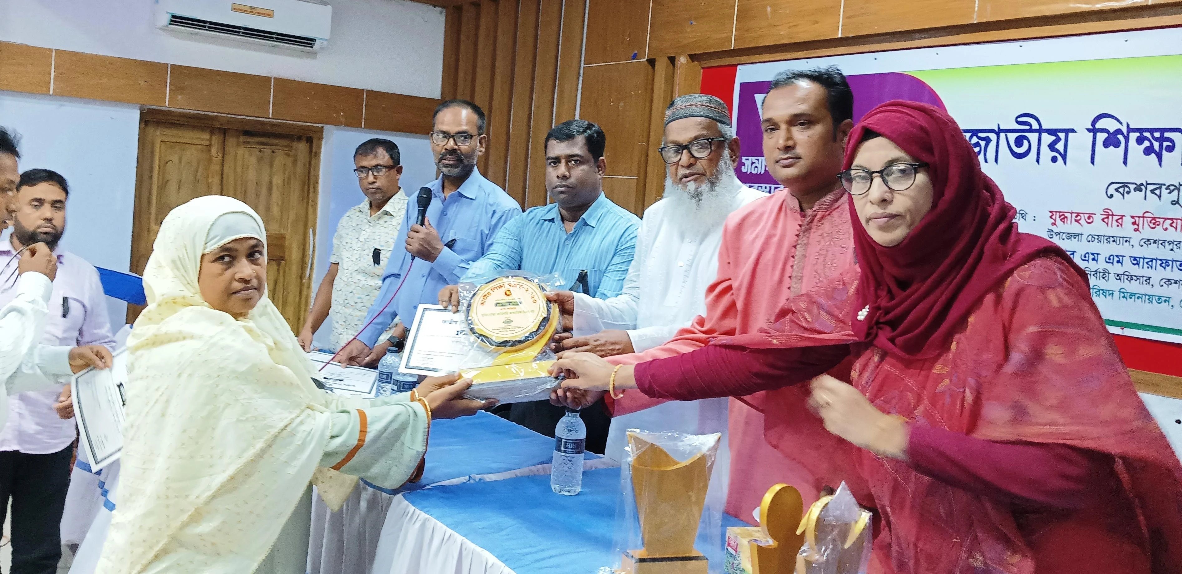 কেশবপুরে জাতীয় শিক্ষা সপ্তাহের সমাপনী ও পুরস্কার বিতরণ
