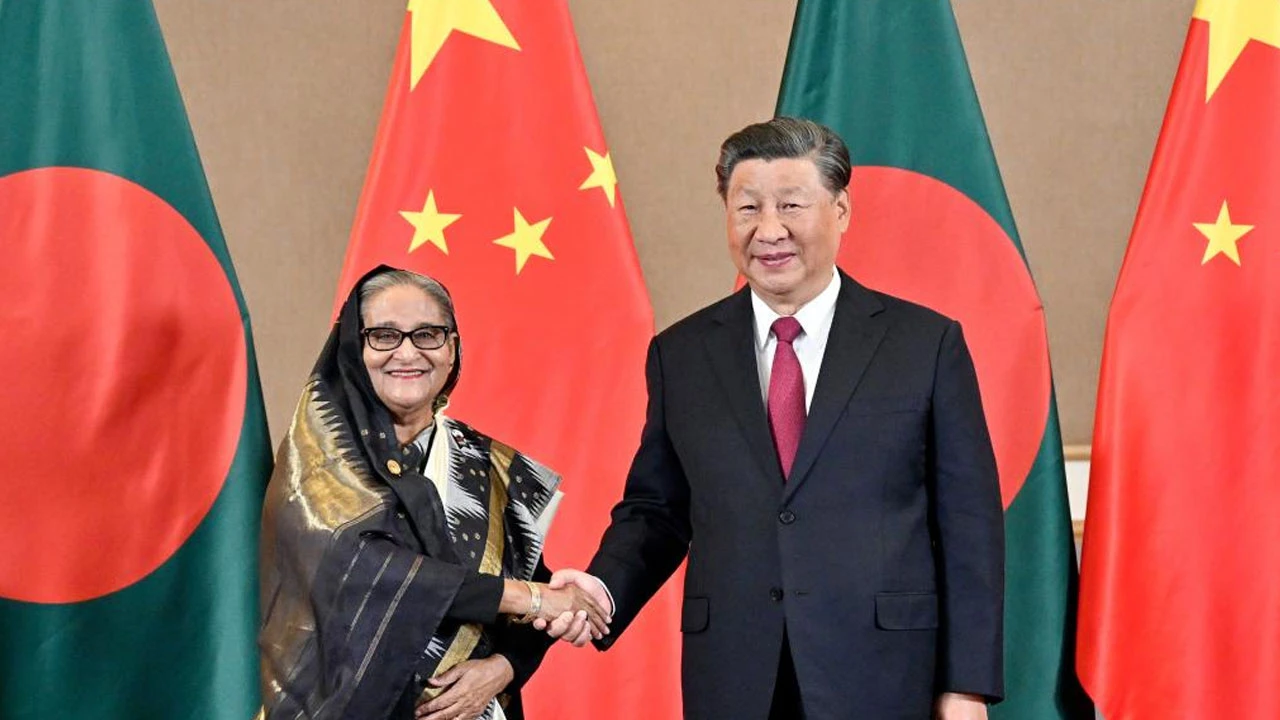 শেখ হাসিনার সঙ্গে বৈঠকে যে বার্তা দিলেন জিনপিং