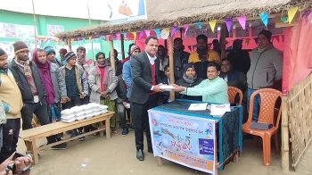 হালখাতা করে পাওনা টাকা তুললেন শিক্ষক