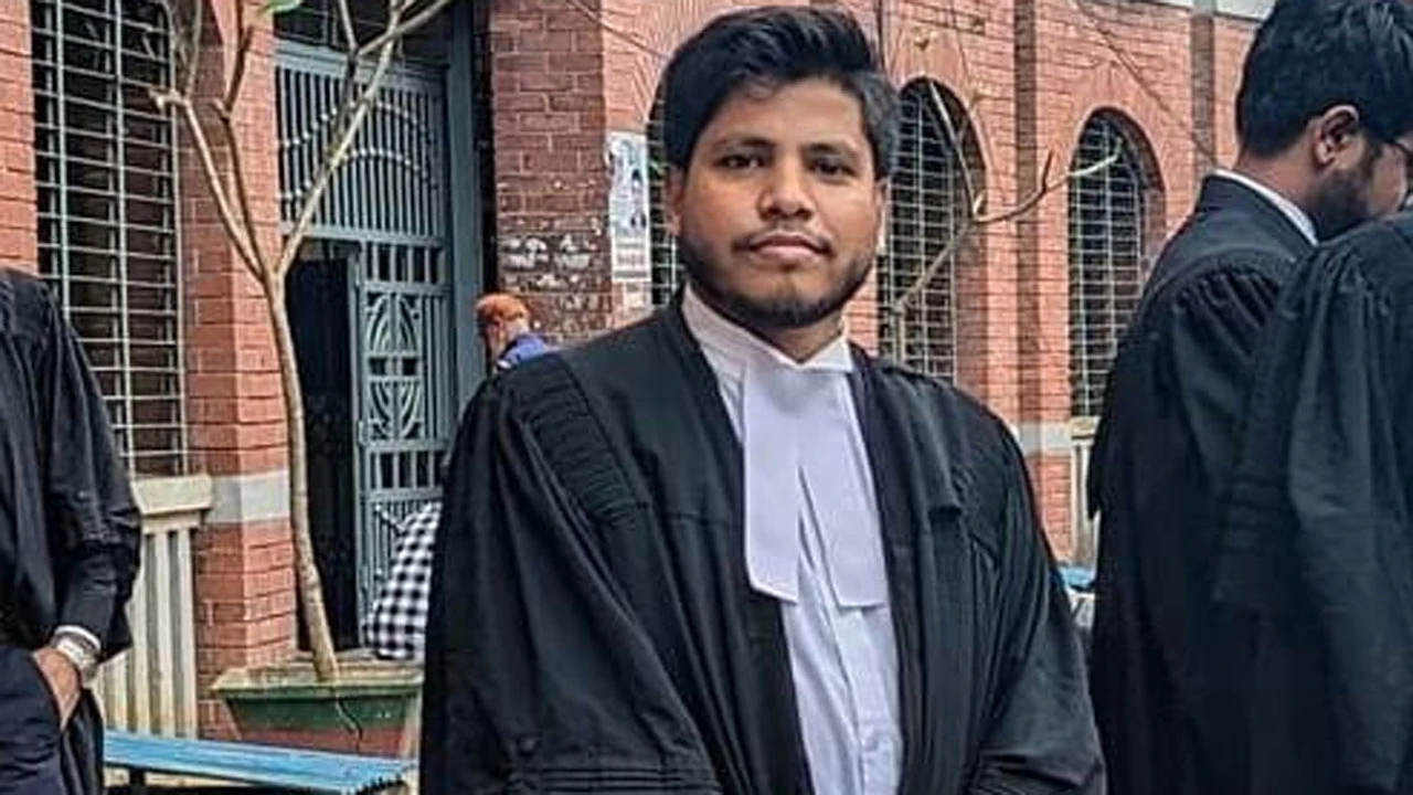 আইনজীবী সাইফুল হত্যায় ৩১ জনের নাম উল্লেখ করে মামলা