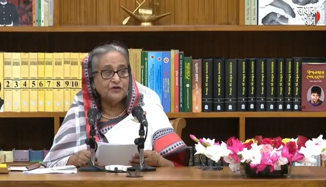 মজুতকারীদের গণধোলাই দেওয়া উচিত : প্রধানমন্ত্রী