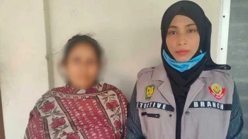 ৮০০ ফোন চুরির পর অবশেষে ধরা পড়লেন সাবেক যুগ্ম সচিবের মেয়ে