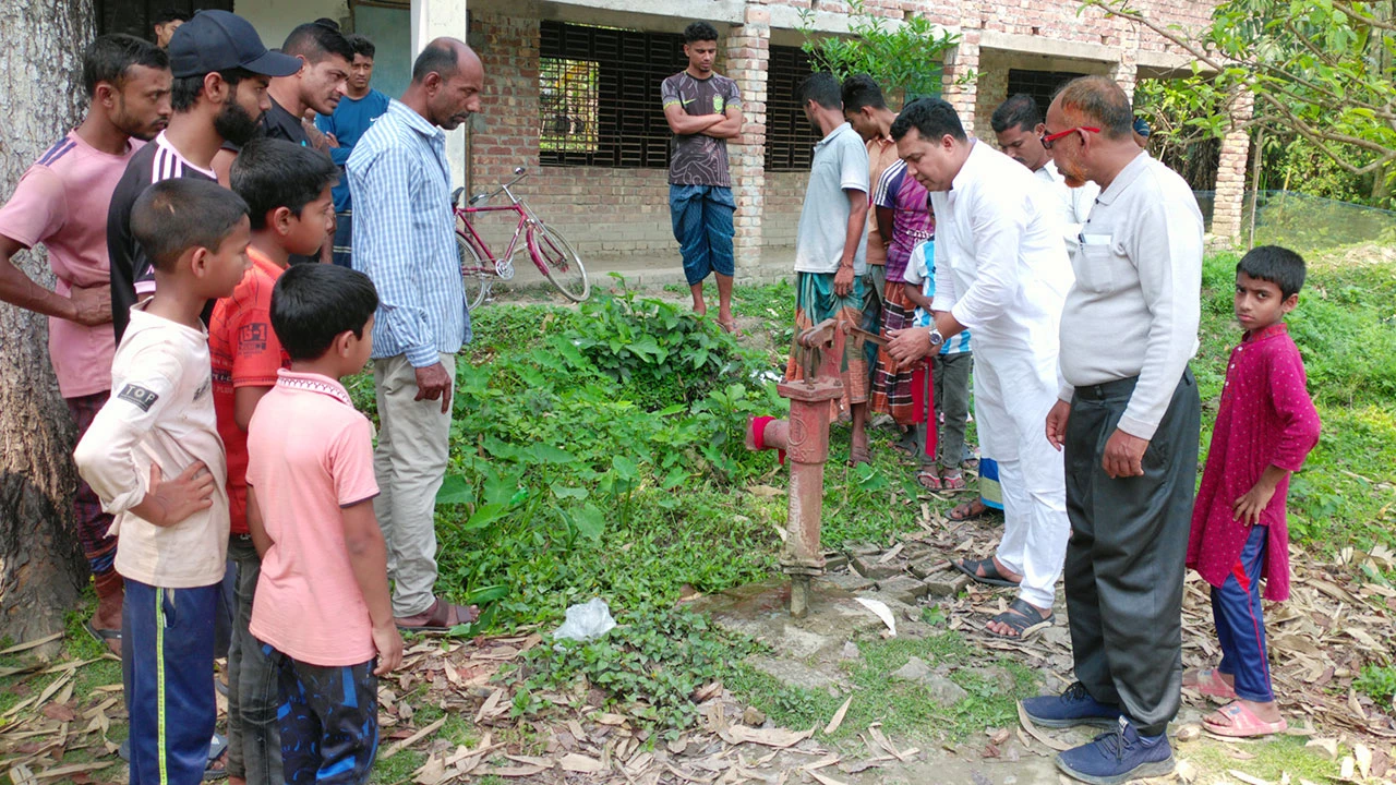 পানি পান না করায় রক্ষা পেল যশোরের এক গ্রামের সব মানুষ