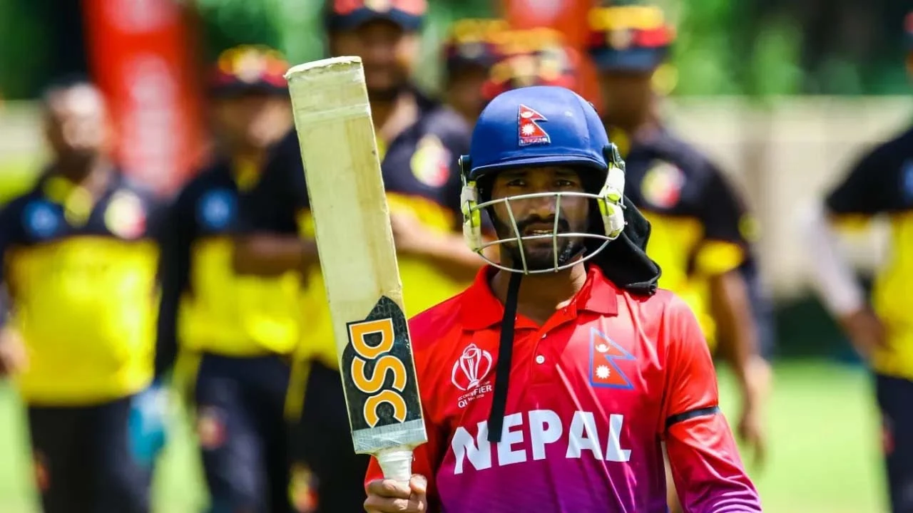 ৬ বলে ৬ ছক্কায় ইতিহাসের পাতায় নেপালি ক্রিকেটার