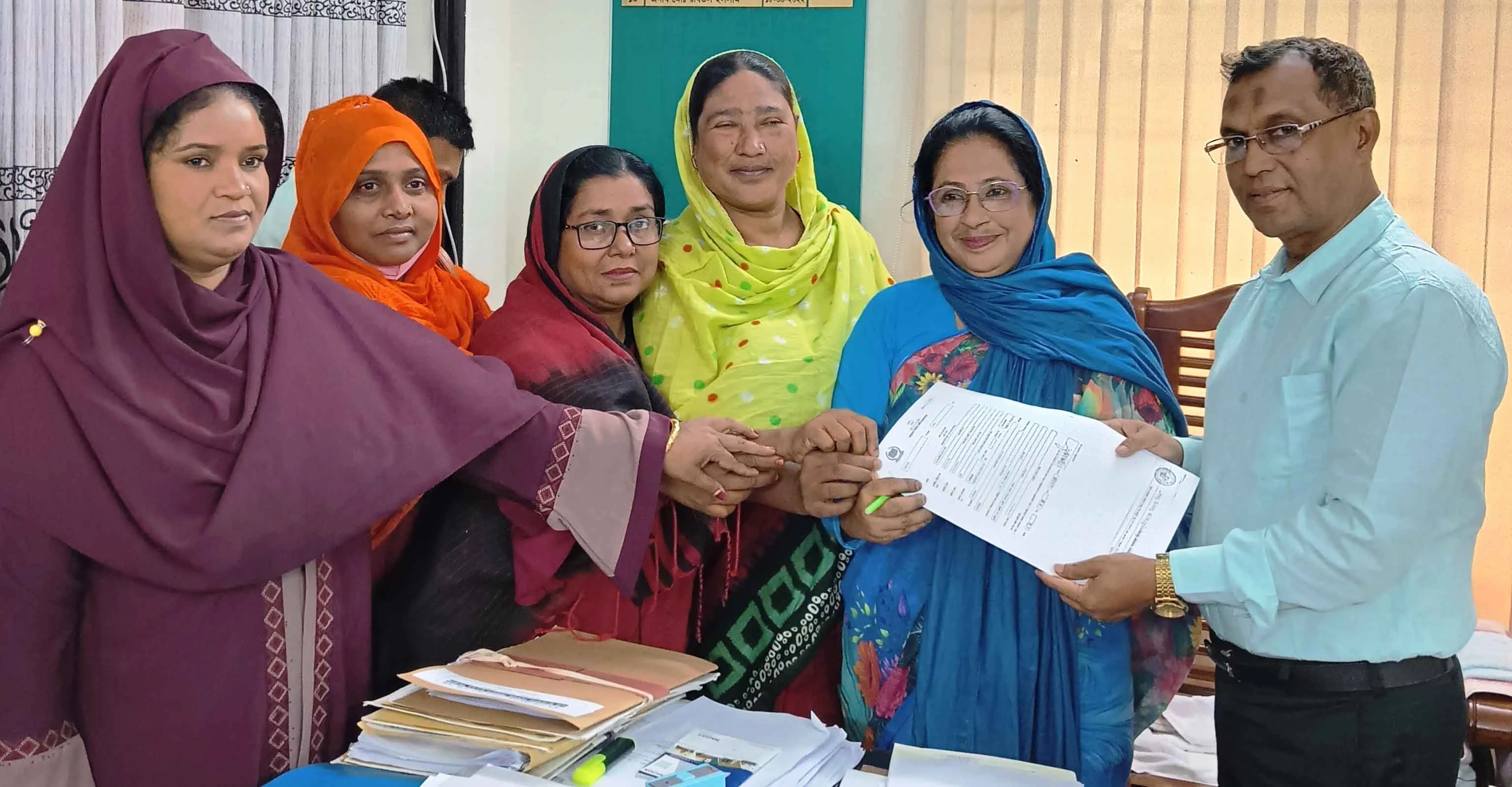 কেশবপুরে উপজেলা নির্বাচনে ১৬ প্রার্থীর মনোনয়নপত্র দাখিল
