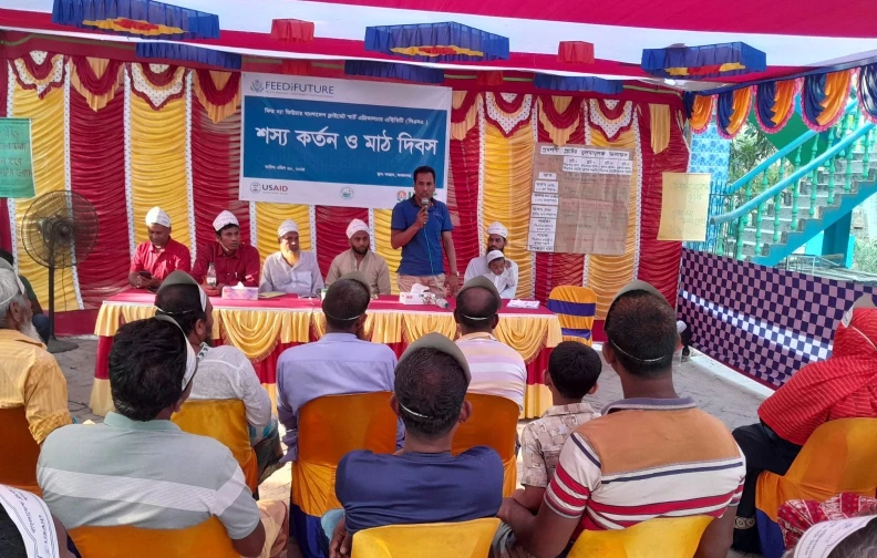 অভয়নগরে আইএফডিসির শস্য কর্তন ও মাঠ দিবস অনুষ্ঠিত