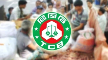 ‘মধ্যবিত্তের জন্য হচ্ছে টিসিবির স্থায়ী দোকান’