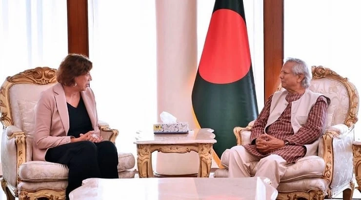 শেখ হাসিনার শাসনামলে জাতীয় প্রতিষ্ঠানগুলোর পতন: ড. ইউনূসের অভিযোগ