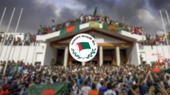 টাকা নিয়ে বাড়ি ফিরছেন আ.লীগ নেতারা, বিএনপির অস্বীকার