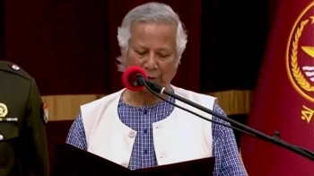অন্তর্বর্তী সরকারের প্রথম মাসে সংস্কারের জোর, বিশেষজ্ঞদের মূল্যায়ন