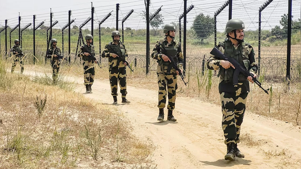 ভারতীয় ভূখণ্ডের ৫ কিলোমিটার দখলে নিয়েছে বাংলাদেশ? যা বলছে বিএসএফ