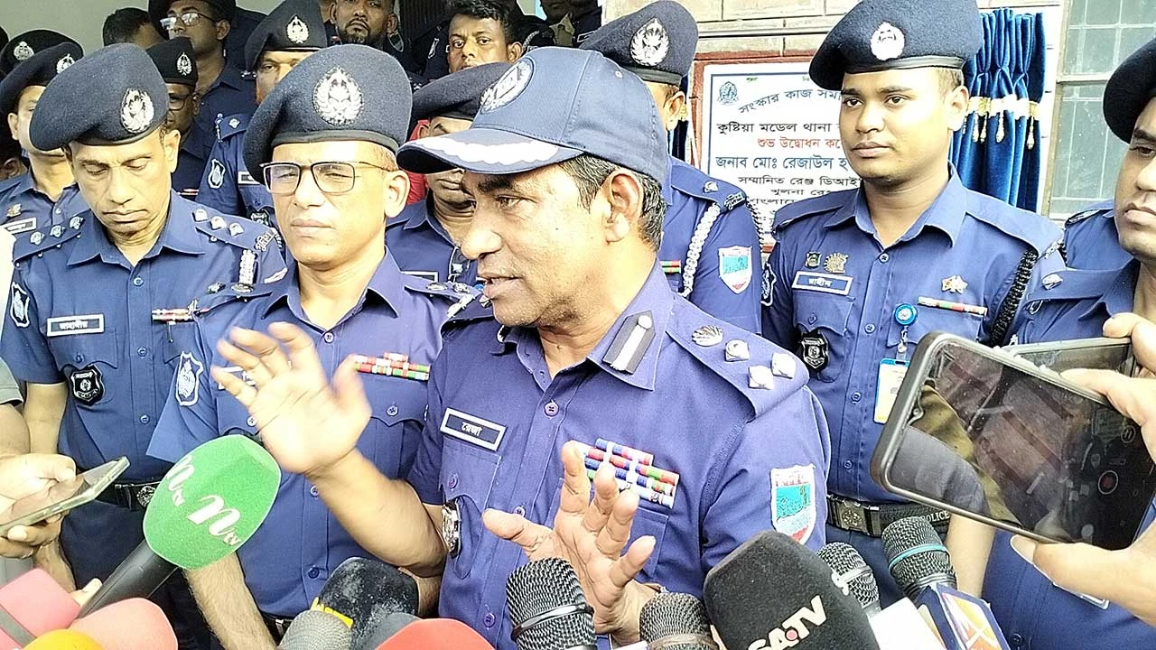 পুলিশের চাক‌রি করে সকল মানুষকে সন্তুষ্ট করা খুবই ক‌ঠিন